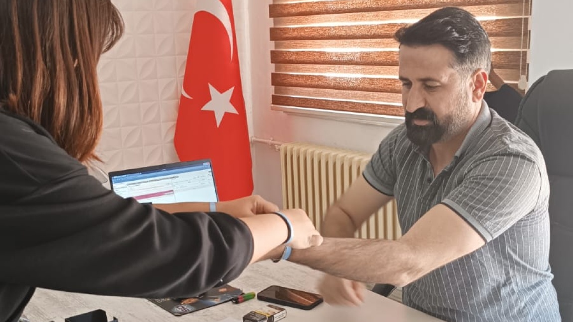 Okuluumuz Öğrencilerinden Küresel SUMUD Filosuna Destek Etkinliği Yapıldı.